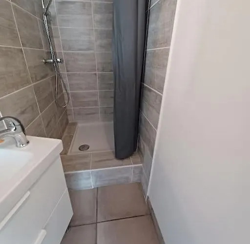 公寓 Palais De Justice *